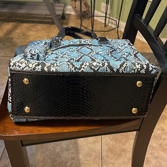 Samantha Brown Python Embossed Metro Tote - Picture 5 of 8